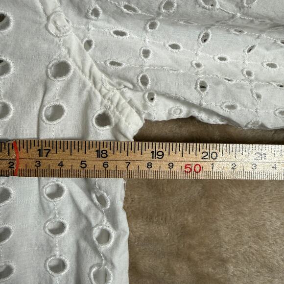 J.Crew White Eyelet Button Down Shirt 100% Cotton Classic Fit Capsule Casual | 2 - Picture 9 of 10